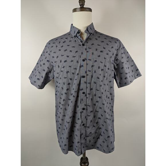 Club Room Mens Large Shirt Button Down Blue Short Sleeve All Over Turtle Print - Picture 1 of 8